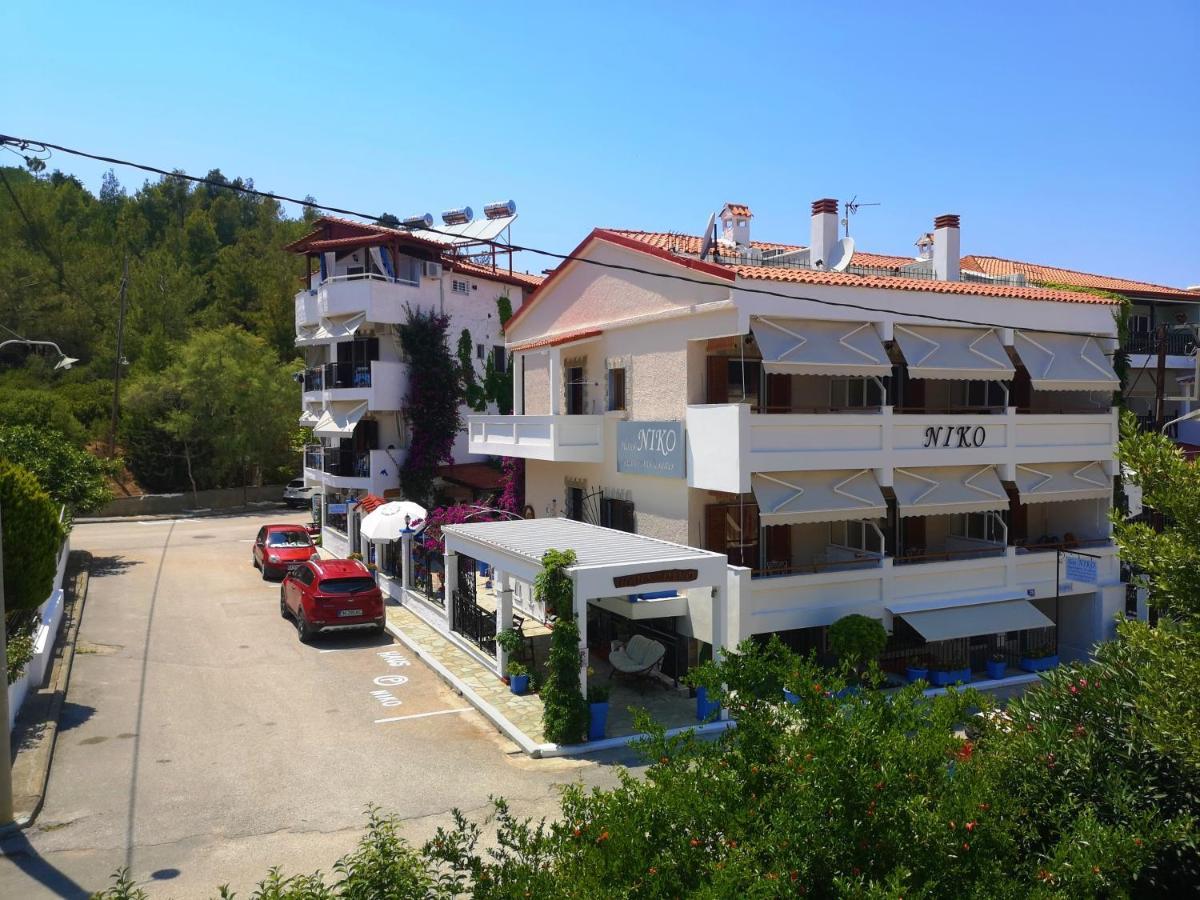 Haus Niko Apartments And Suites نيا بوتيدايا المظهر الخارجي الصورة