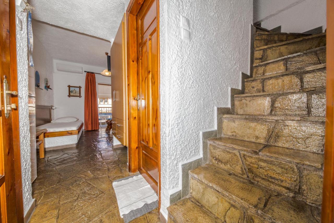 Haus Niko Apartments And Suites نيا بوتيدايا الغرفة الصورة