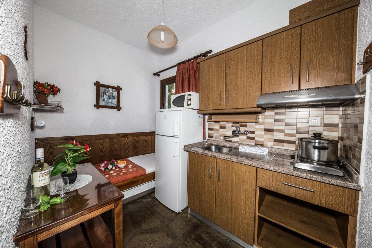 Haus Niko Apartments And Suites نيا بوتيدايا المظهر الخارجي الصورة