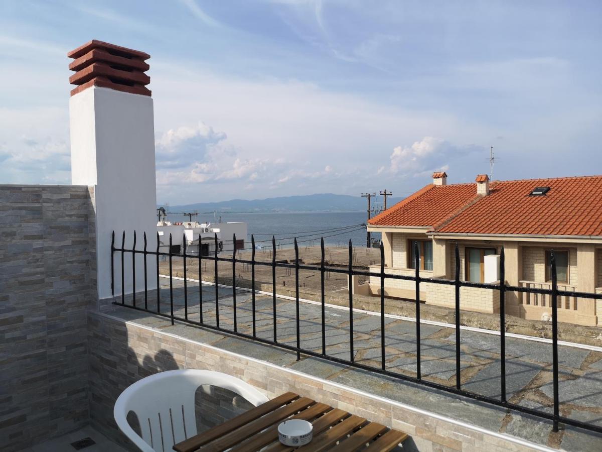 Haus Niko Apartments And Suites نيا بوتيدايا المظهر الخارجي الصورة