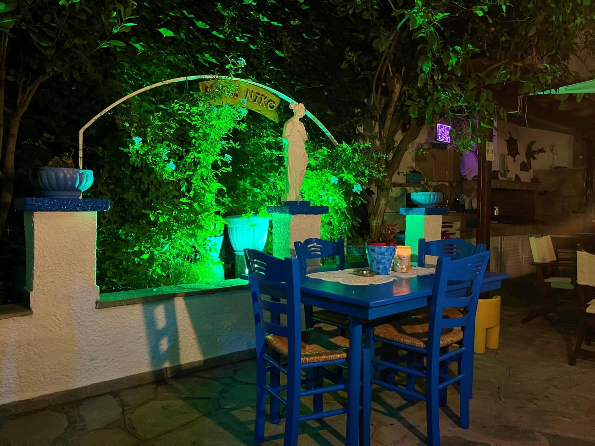 Haus Niko Apartments And Suites نيا بوتيدايا المظهر الخارجي الصورة