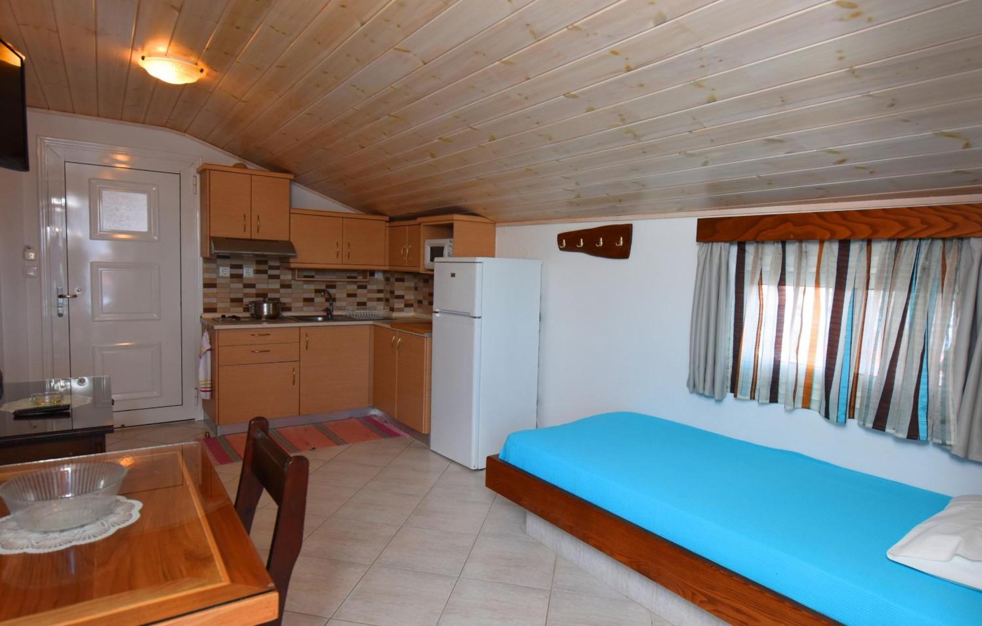 Haus Niko Apartments And Suites نيا بوتيدايا الغرفة الصورة