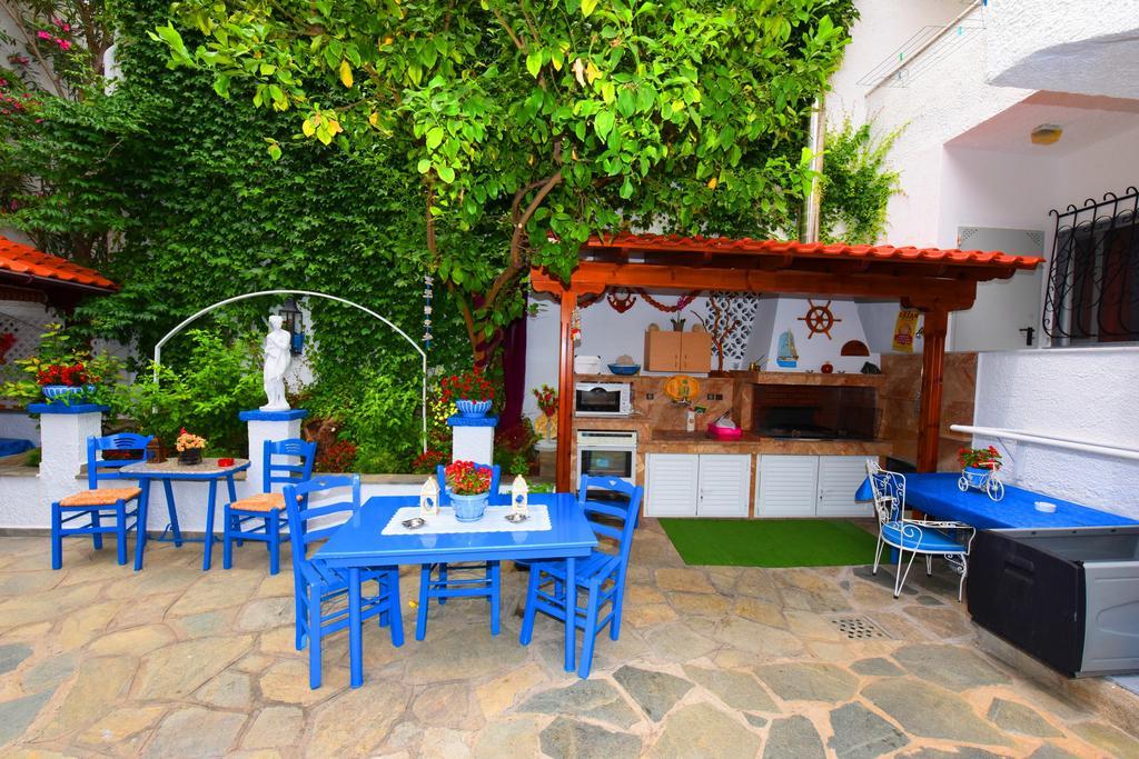 Haus Niko Apartments And Suites نيا بوتيدايا المظهر الخارجي الصورة